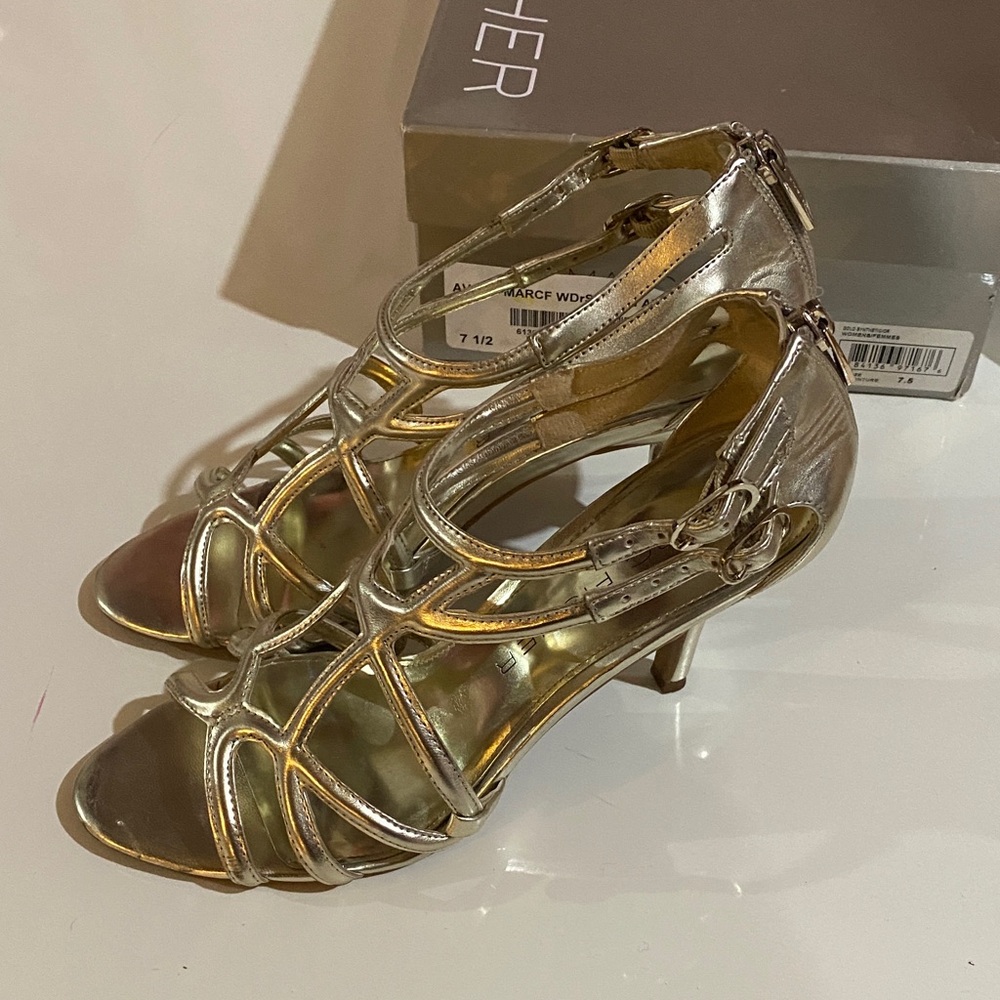 Marc Fisher -light golden Heels